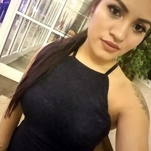 Meet your Posher, Yesica j